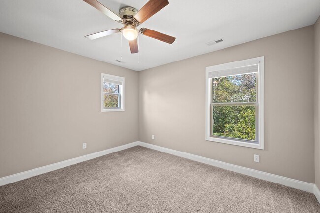 Building Photo - Beautiful 4BR Home with Finished Basement