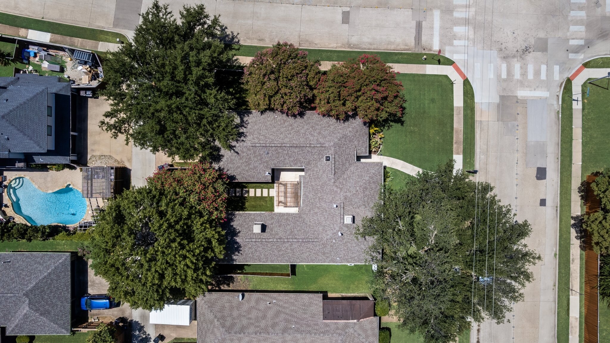 Building Photo - 3532 Parkhaven Dr