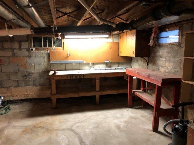 Building Photo - 35 Columbia Ave