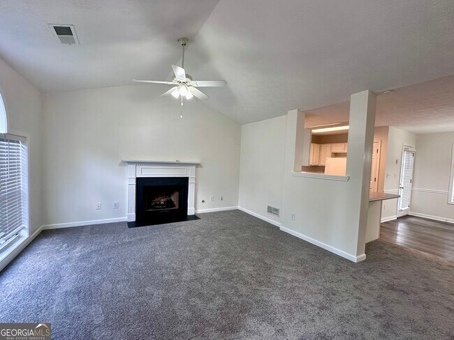 Building Photo - 1103 Marina Ln