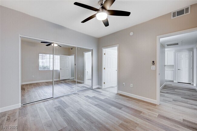 Building Photo - 75 N Valle Verde Dr