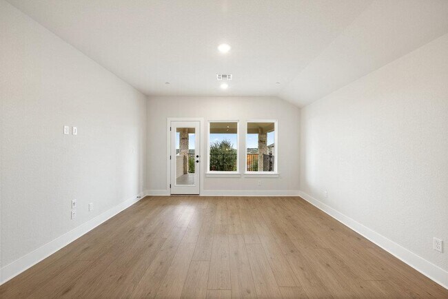 Building Photo - 6313 Leftwich Cv