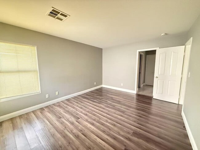 Building Photo - 7548 Hope Valley St