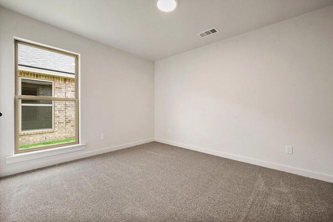 Building Photo - 7215 8th St