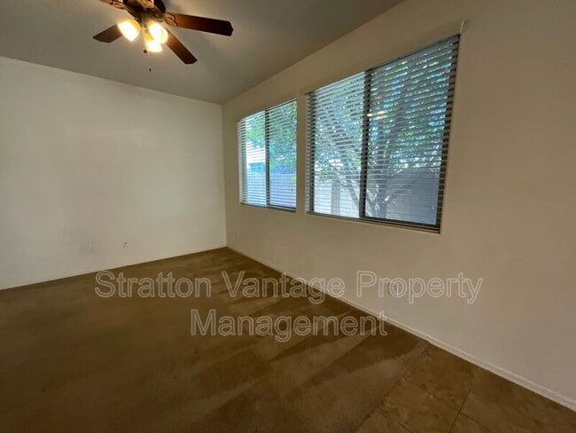 Building Photo - 3432 E Russell St