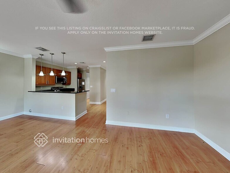 Building Photo - 414 Olssen Ave