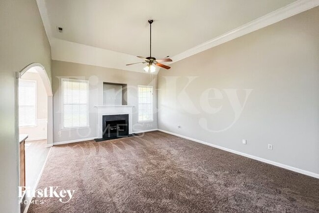 Building Photo - 120 Rushton Ln