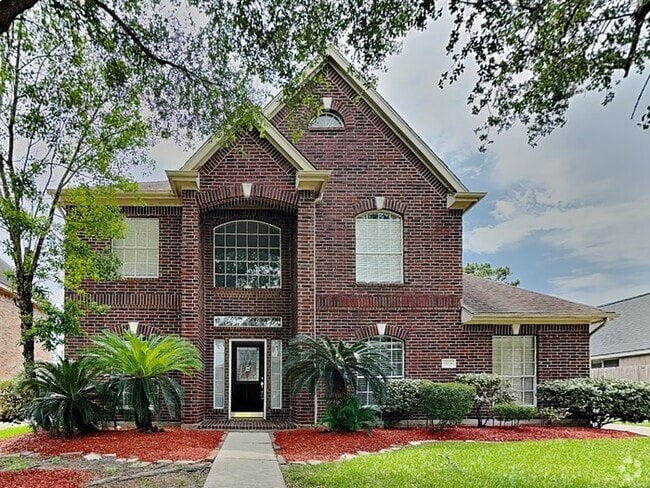 Building Photo - 15535 Downford Dr