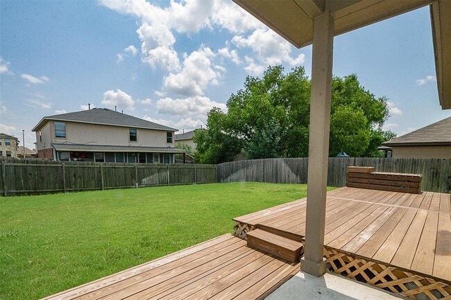 Building Photo - 317 Noddy Rd