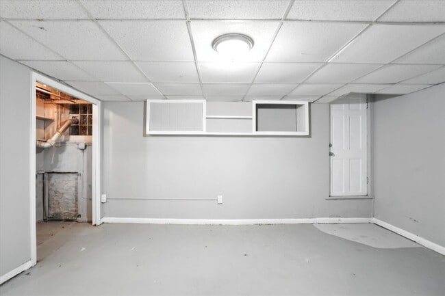 Building Photo - 3417 Cliftmont Ave