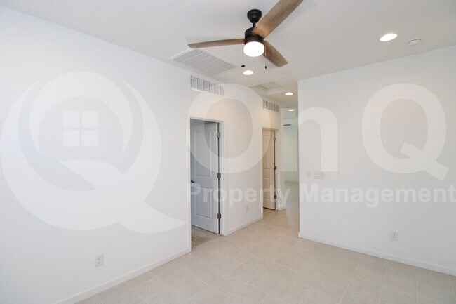 Building Photo - 4577 Sweetbush Way