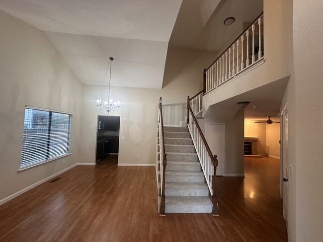 Building Photo - 4145 Rockford Dr