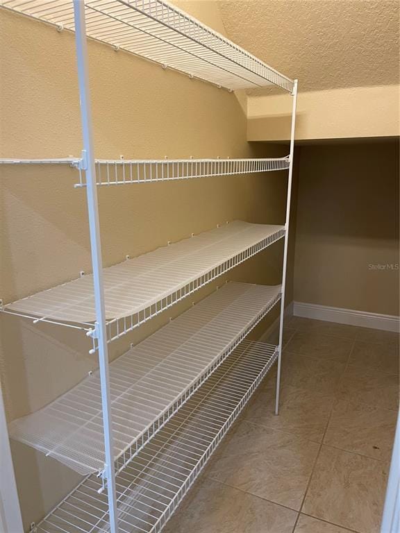 Building Photo - 7711 W Shore Cir