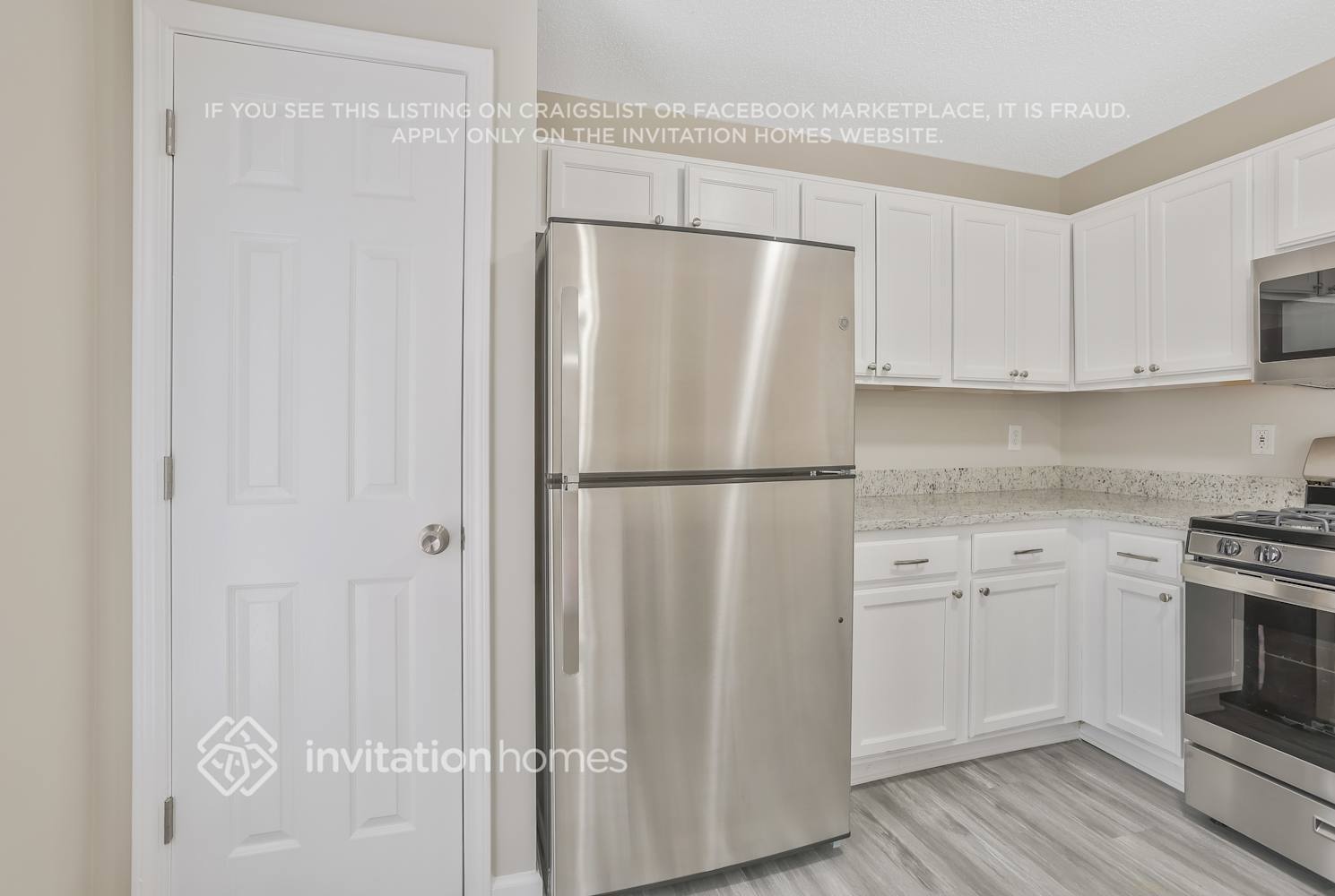 Building Photo - 6397 Cardiff Ln