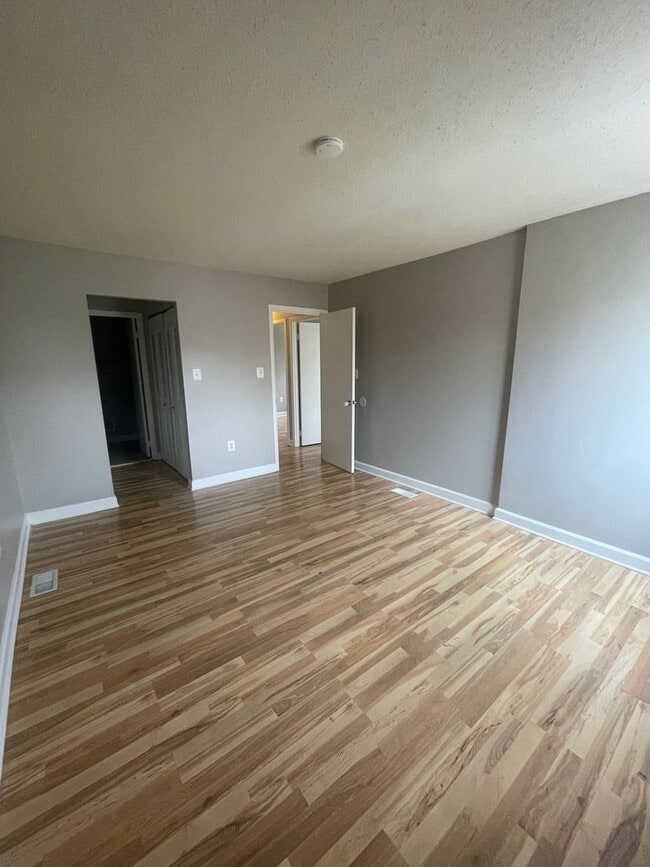 Building Photo - Nice 3Bd/2.5Bth TH in Frederick!!