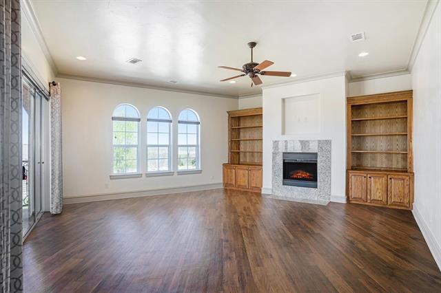 Building Photo - 7713 Lakeview Cir