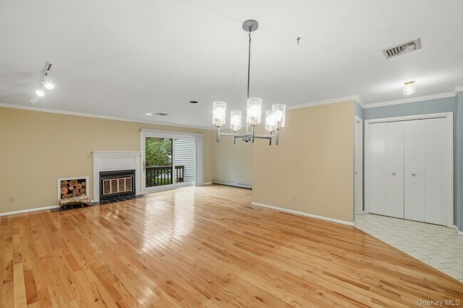 Building Photo - 38 Fawn Ridge