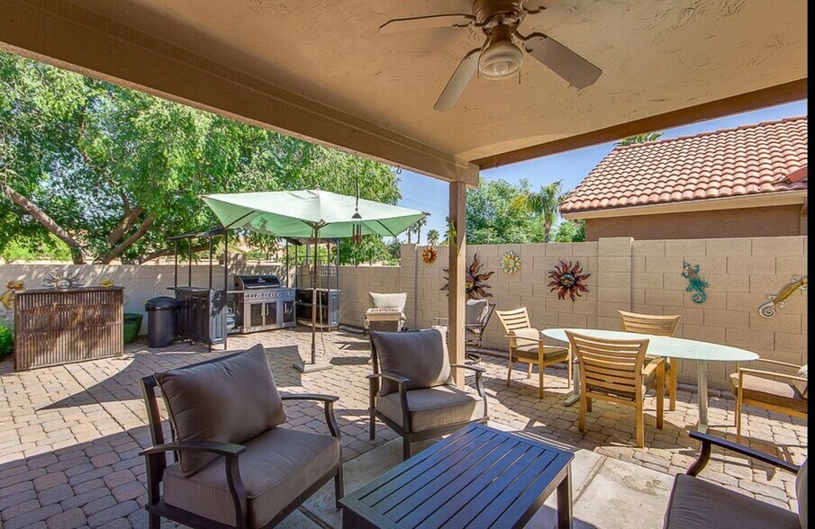 Building Photo - 1250 W Seascape Dr