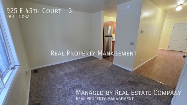 Building Photo - 925 E 45th Ct