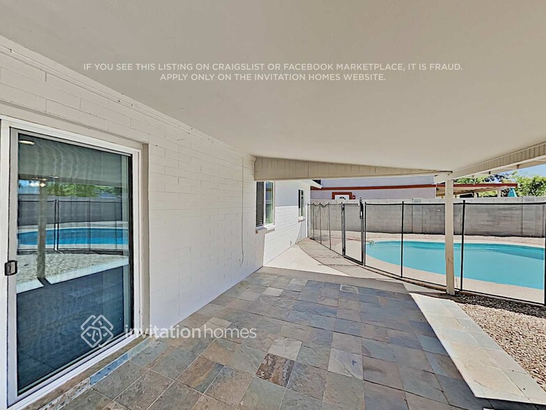 Building Photo - 5424 S El Camino Dr