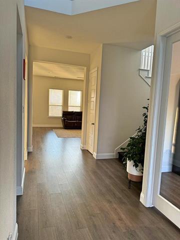Building Photo - 204 Hardwood Trl