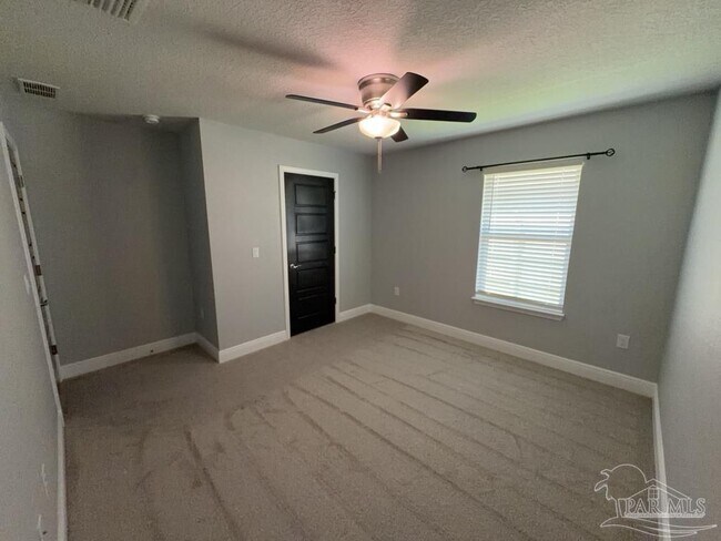 Building Photo - 6264 Pineapple DR