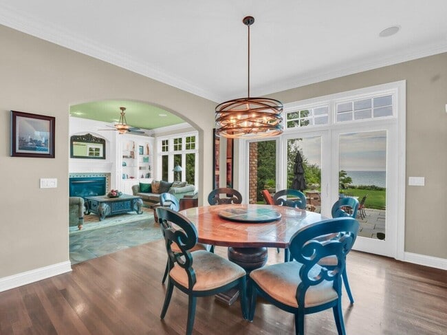 Building Photo - 106 Michigan Ct