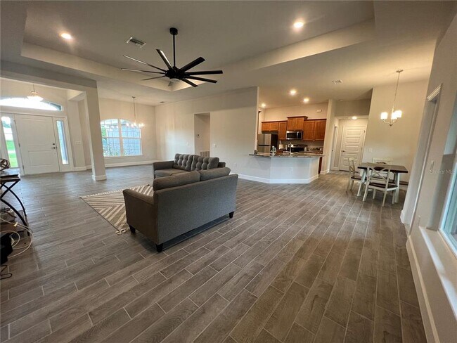 Building Photo - 27430 Deep Creek Blvd