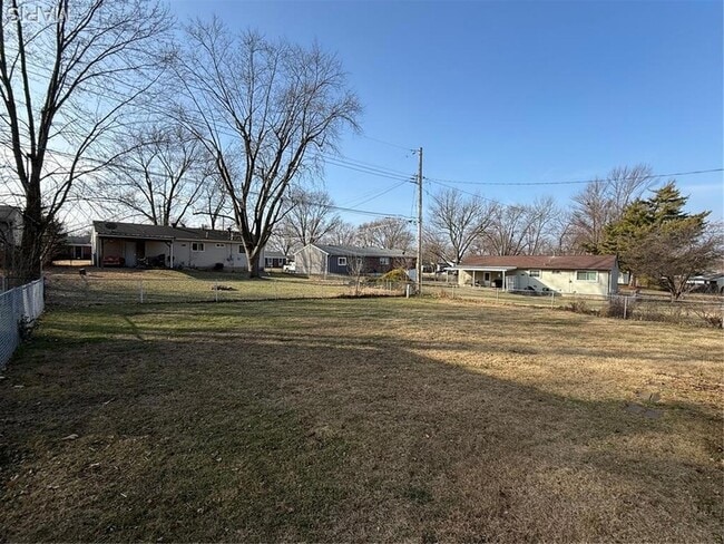 Building Photo - 3335 Ipswich Ln