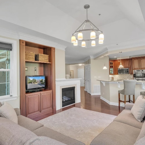 Building Photo - 10400 Rosegate Ct