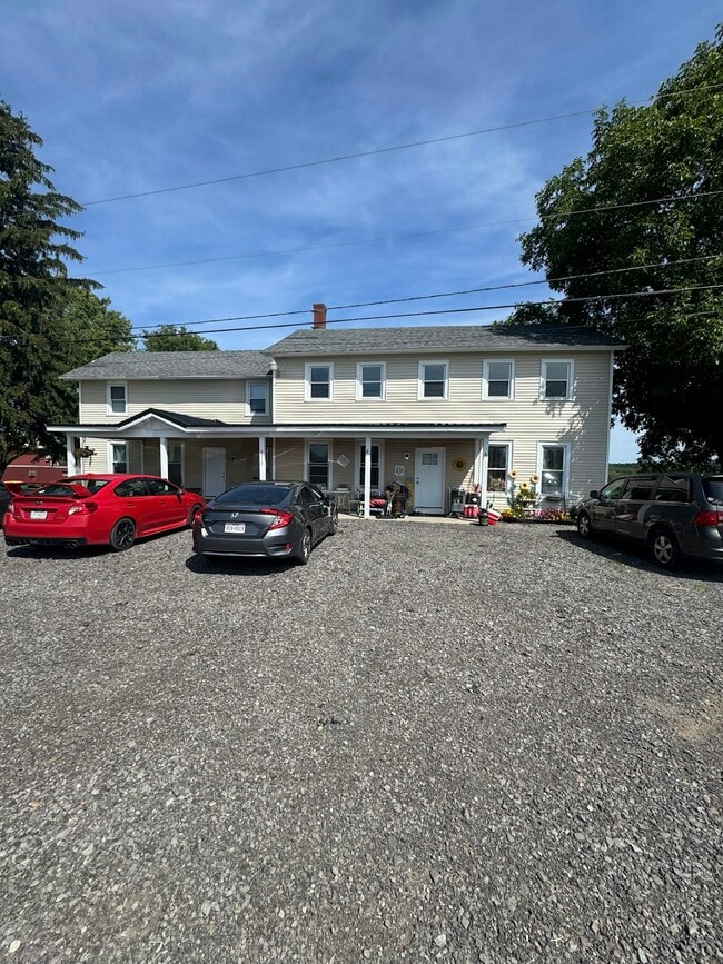 Building Photo - 4215 Pearsall Rd