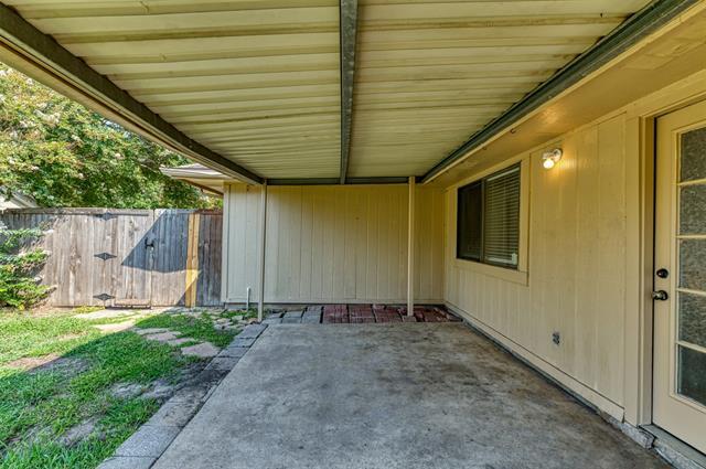 Building Photo - 4013 David Cir