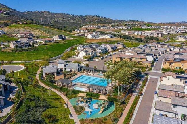 Building Photo - 2754 Overlook Point Dr