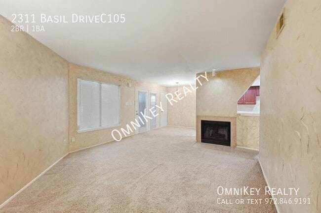 Building Photo - 2311 Basil Dr