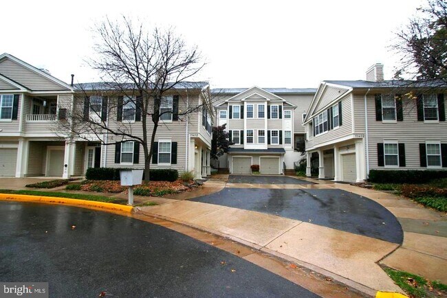 Building Photo - 11402 Gate Hill Pl