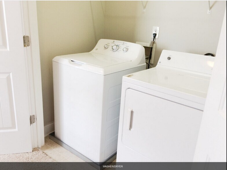 BRAND NEW WASHER DRYER - 7709 Alexander Promenade PI ROOM #