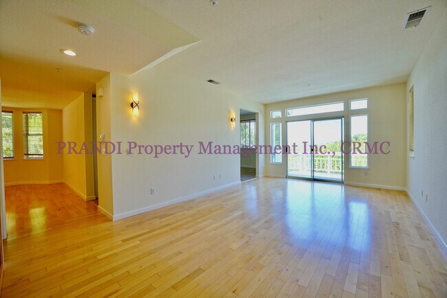 Building Photo - Quality San Rafael Home In Awesome Neighbo...