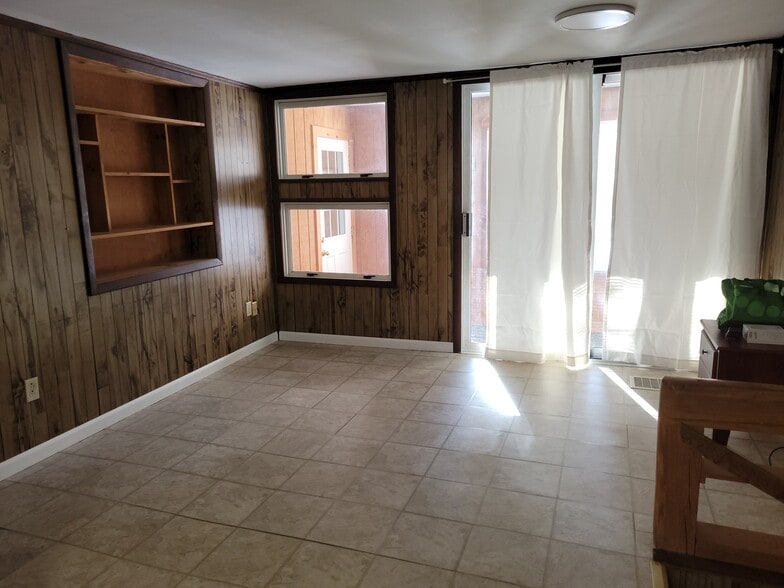 Sitting/Living Room - 40 Rootville Rd