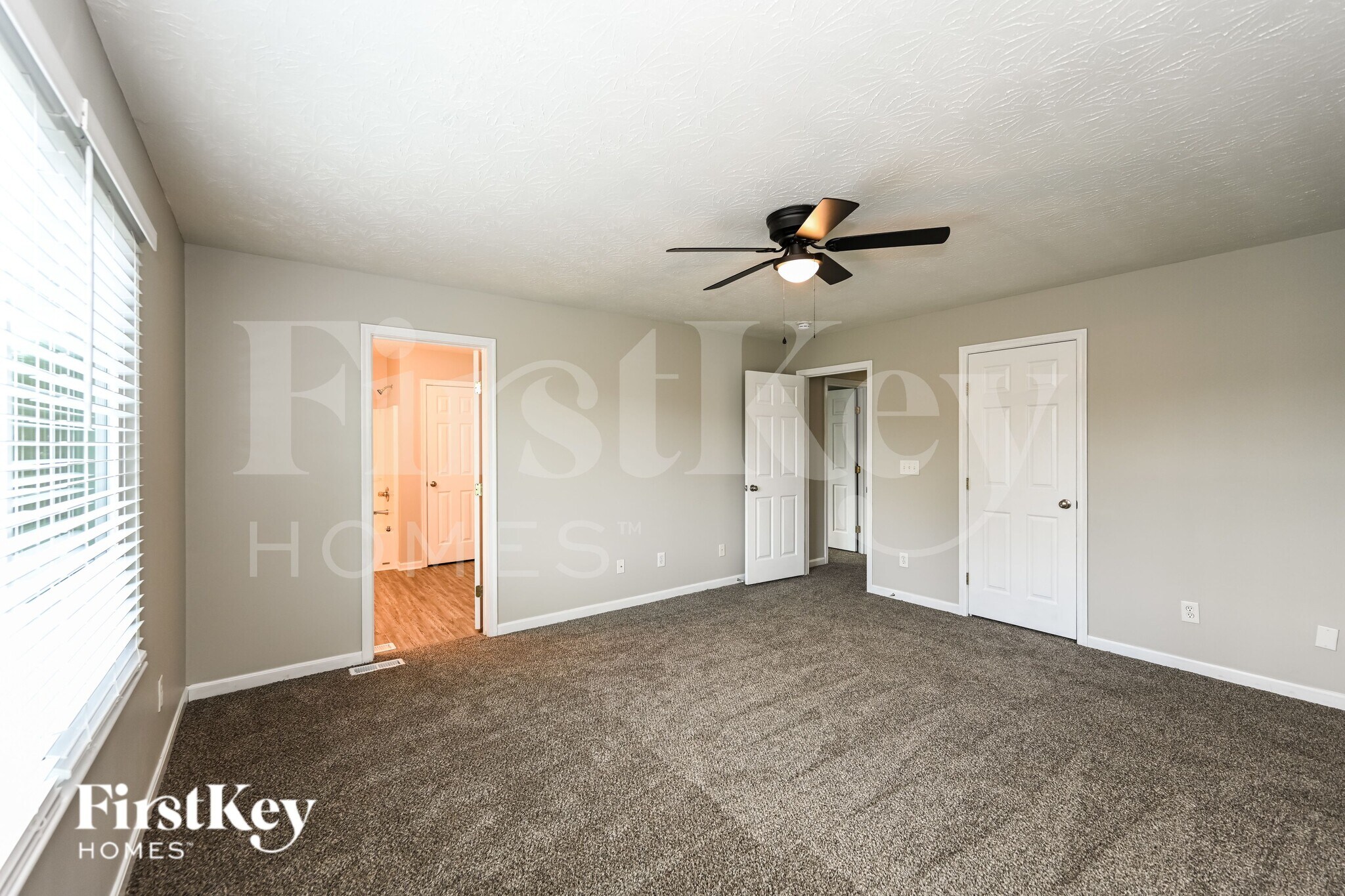 Building Photo - 2125 Picketside Dr