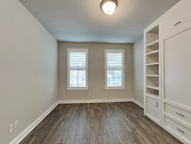 Building Photo - 1181 Tea Olive Ln