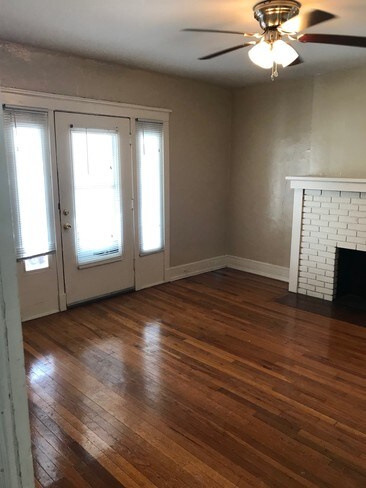 Building Photo - 4341-47 HARRISON