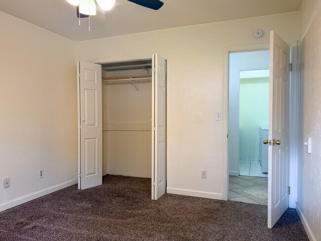 Building Photo - 5995 W Hampden Ave