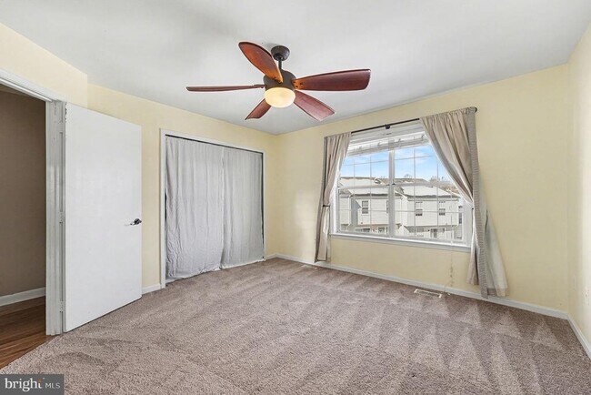 Building Photo - 103 Piccadilly Ln