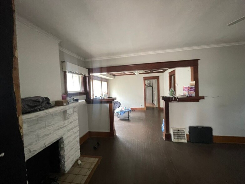 Building Photo - 3626 Bellefontaine Ave