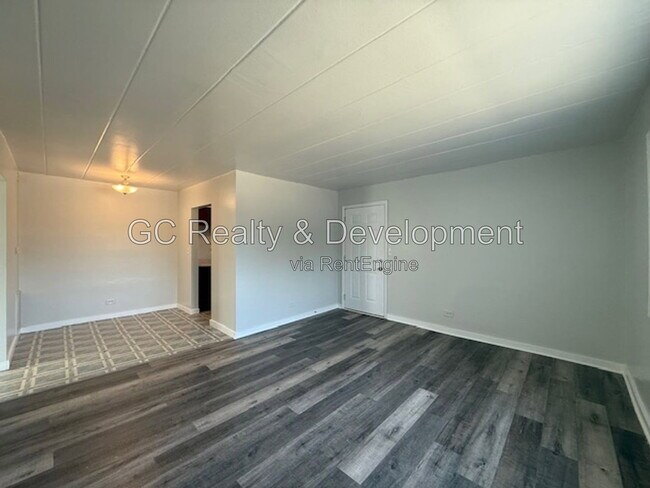 Building Photo - 332 Wilson Ave