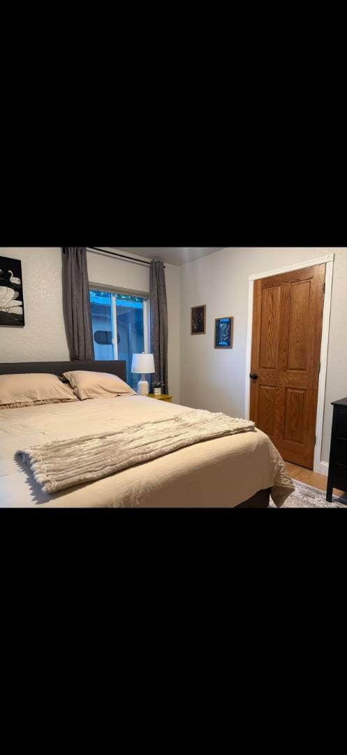 Building Photo - 4000 4th Ave