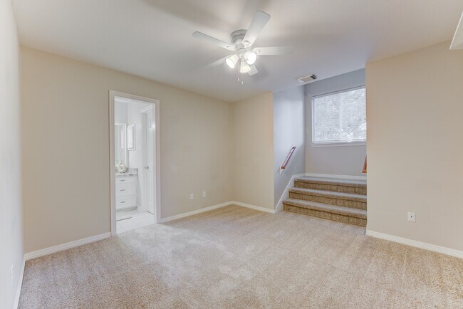 Building Photo - 130 E Capstone Cir