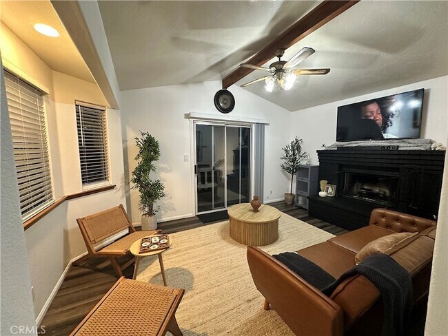 Building Photo - 33010 Donner Ln