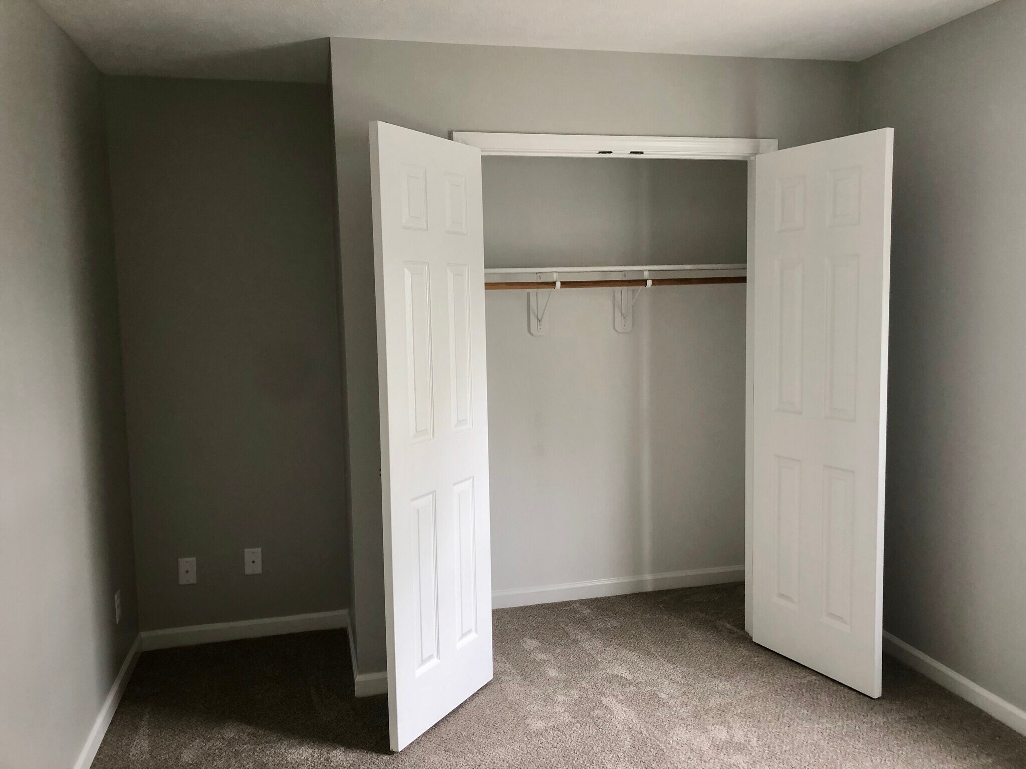 bedroom 2 of 3 - 230 Heritage Ln