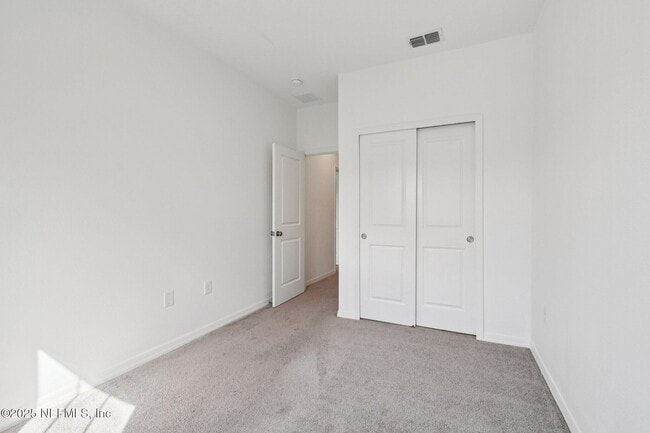 Building Photo - 277 Henrys Bluff Pl